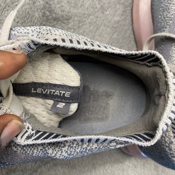 Brooks Levitate 2 Running Shoes Womens 7.5 Grey Pink DNA AMP Gym 1202791B060 - Picture 3 of 10